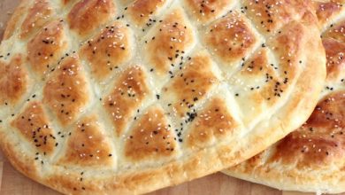 Photo of طريقة عمل الخبز التركي بالسمسم وحبة البركة