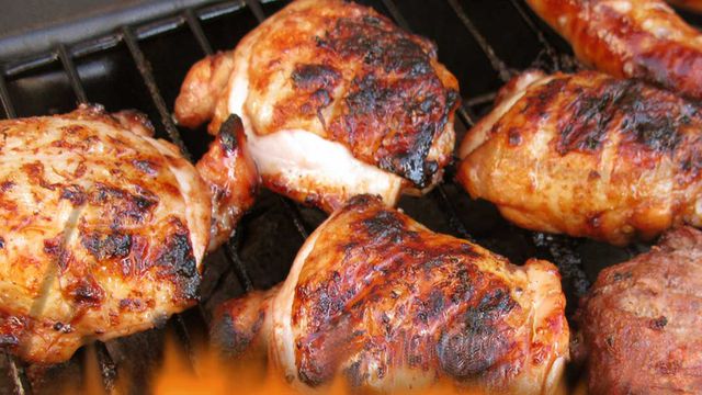 خمسة ضبابي الحصى  تتبيلة الدجاج المشوي على الفحم على الطريقة التركية | المطبخ الشامي