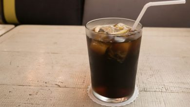 Photo of توقفي عن طلب شريحة ليمون حامض مع الماء او الصودا لهذا السبب