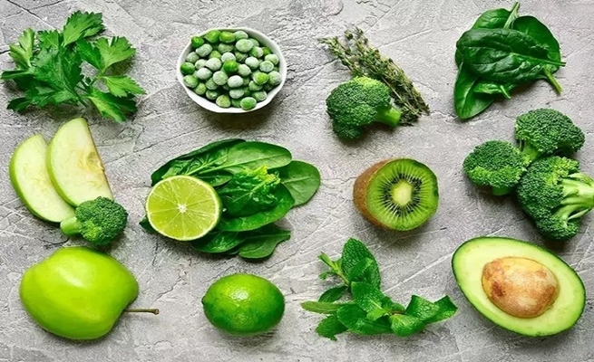 Photo of خبراء يوصون بوجود 5 فواكه خضراء في النظام الغذائي اليومي