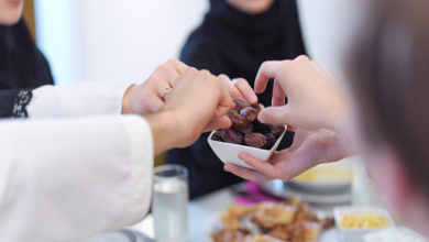 Photo of ما الذي يحدث للجسم عند تناول التمر في إفطار رمضان ؟